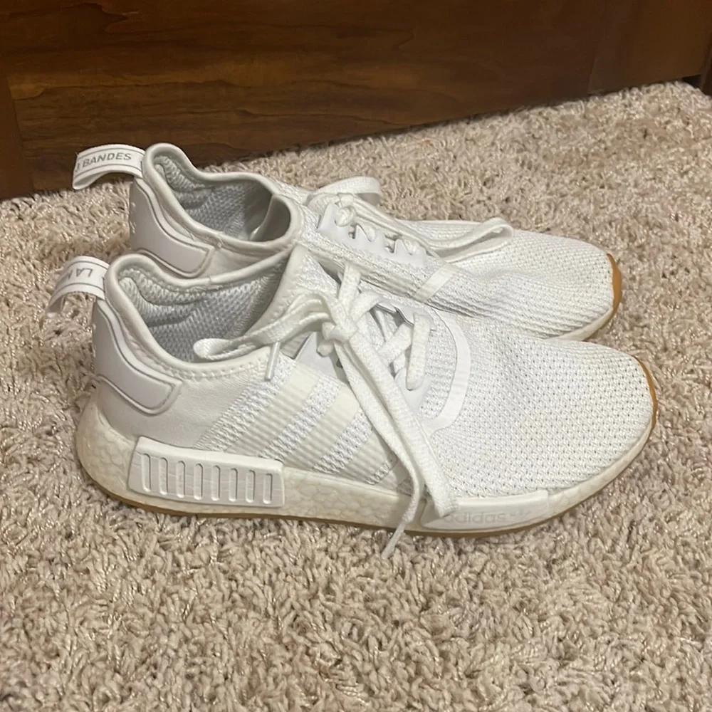 adidas gazelle silver green womens Adidas NMD_R1 White main image 1